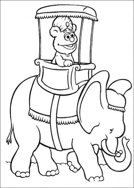 Baby Fozzie Is Riding An Elephant coloring page image