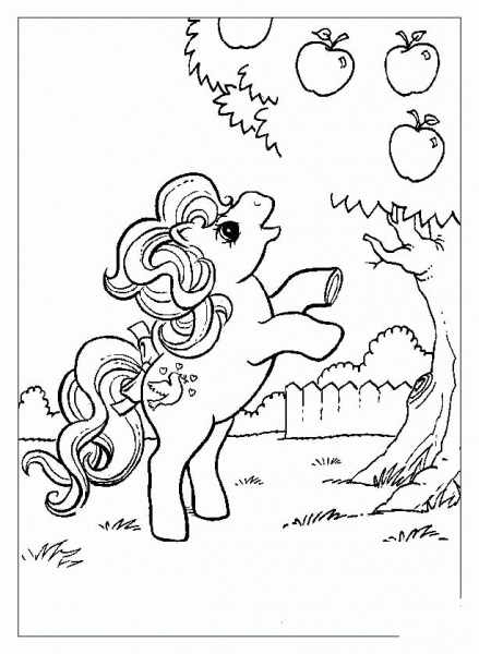 Pony is Trying To Get An Apple  coloring page image