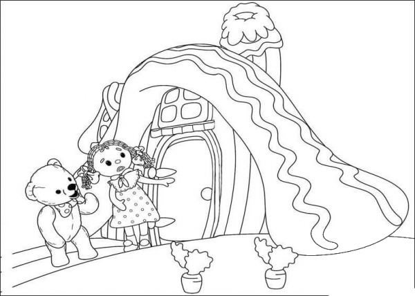 Teddy and Looby Loo in front of the house coloring page image